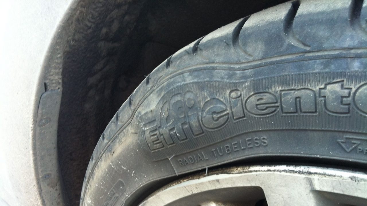 Види ушкоджень гуми